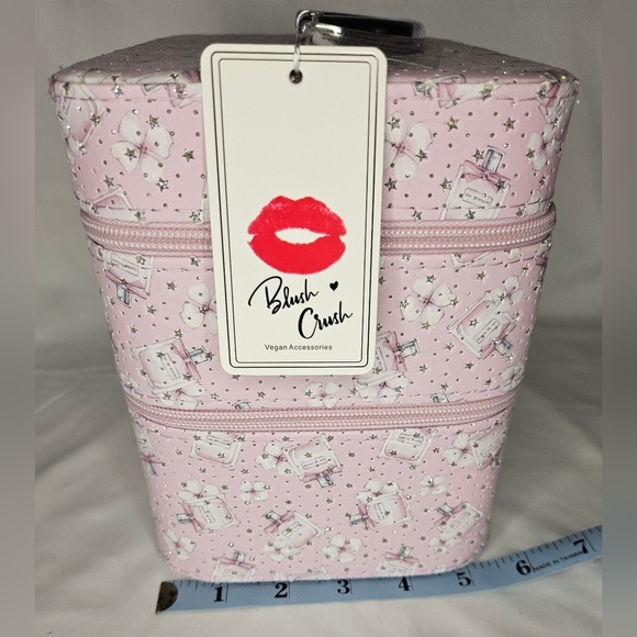 Perfume And Flower Makeup Case NWT - Picture 11 of 11